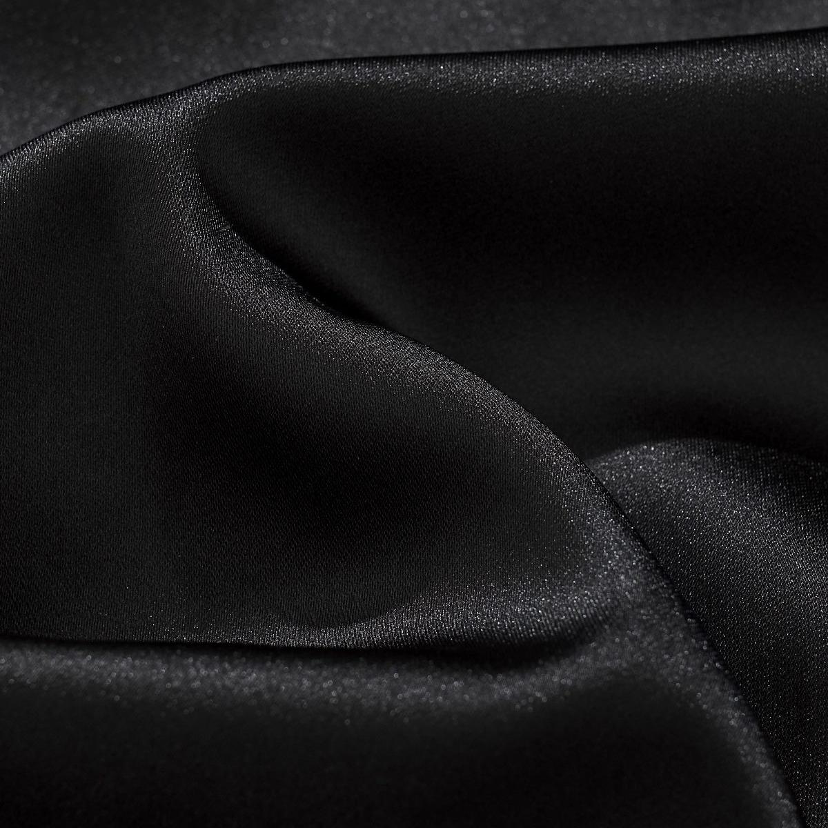 Smooth satin fabric texture of the sukajan jacket