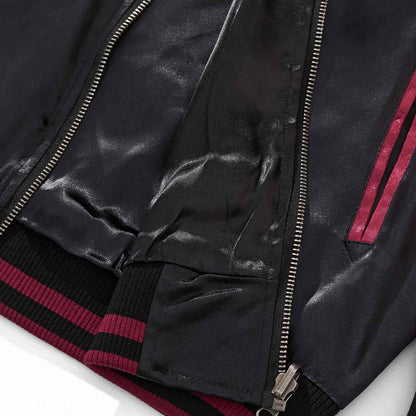 Hem and YKK zipper guard detail.