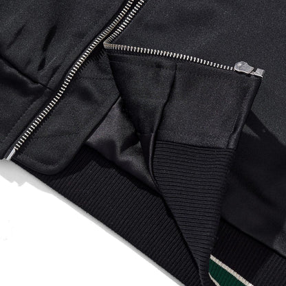 Metal front zipper and tidy ribbed hem construction