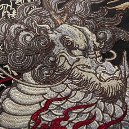 Detail of the swirling cloud-like kirin mane texture
