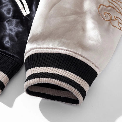 Detail of the elastic ribbed sleeve cuff ensuring a comfortable bomber fit.