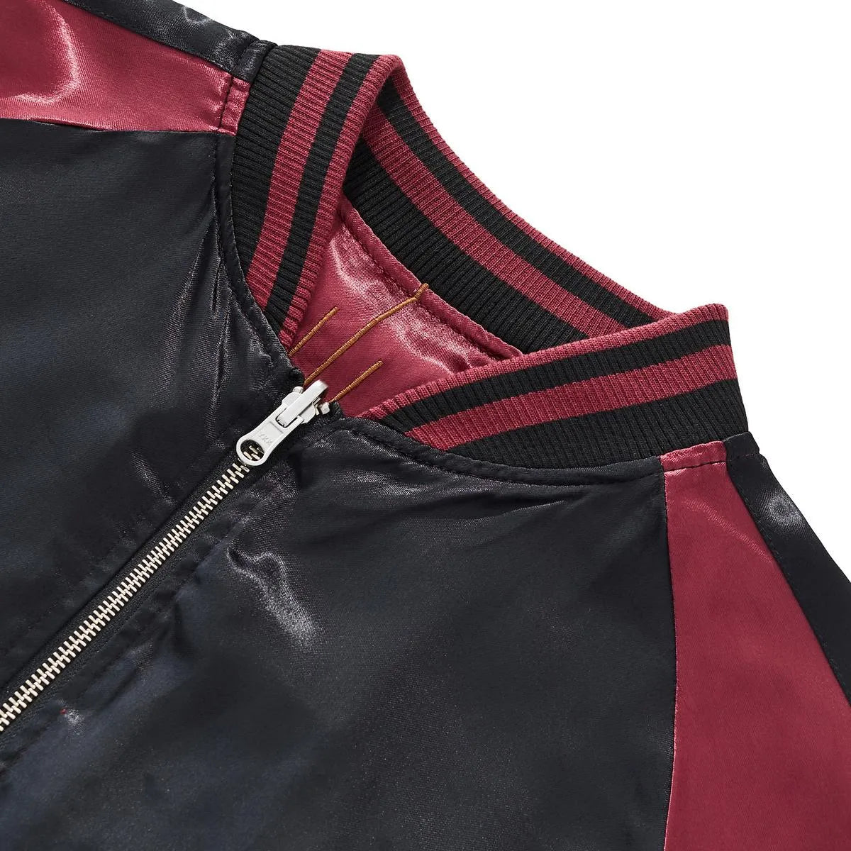 Detail of the ribbed collar construction on the reversible side of the jacket.