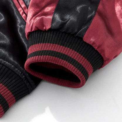 Close-up of the elastic ribbed sleeve cuff with vintage stripe pattern.